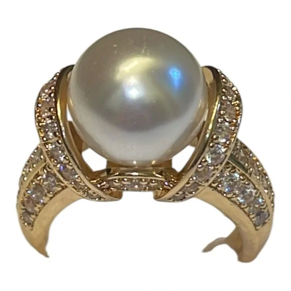 Sterling Silver Pearl & Crystal Statement Cocktail Ring 💍✨ - Picture 6 of 8
